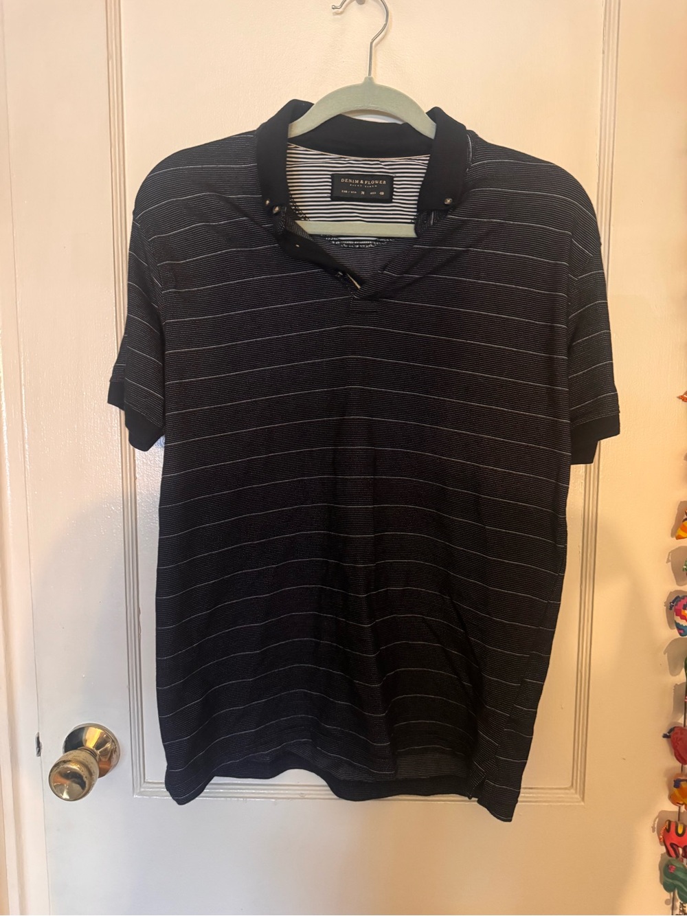 Denim & Flower Ricky Singh Dress T shirt, size medium, black and white